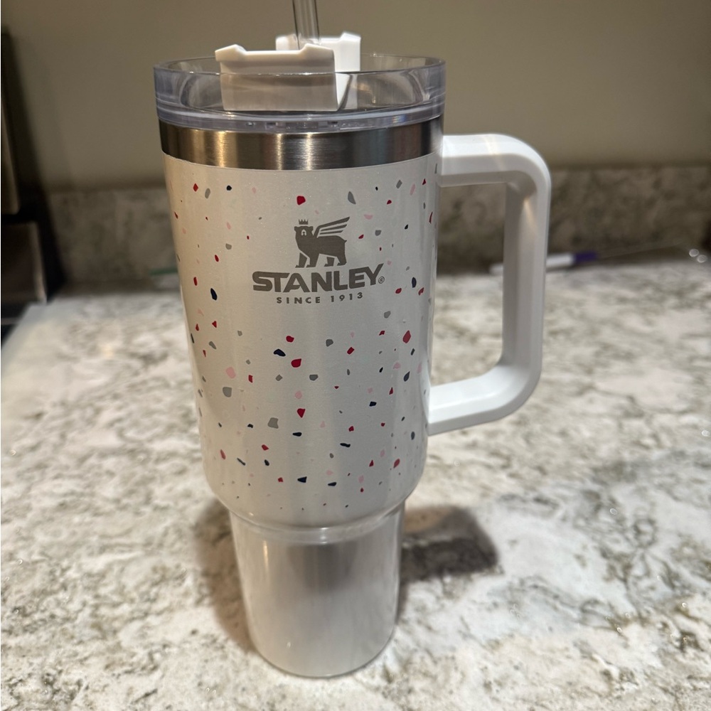 Stanley White Speckled Tumbler with Handle